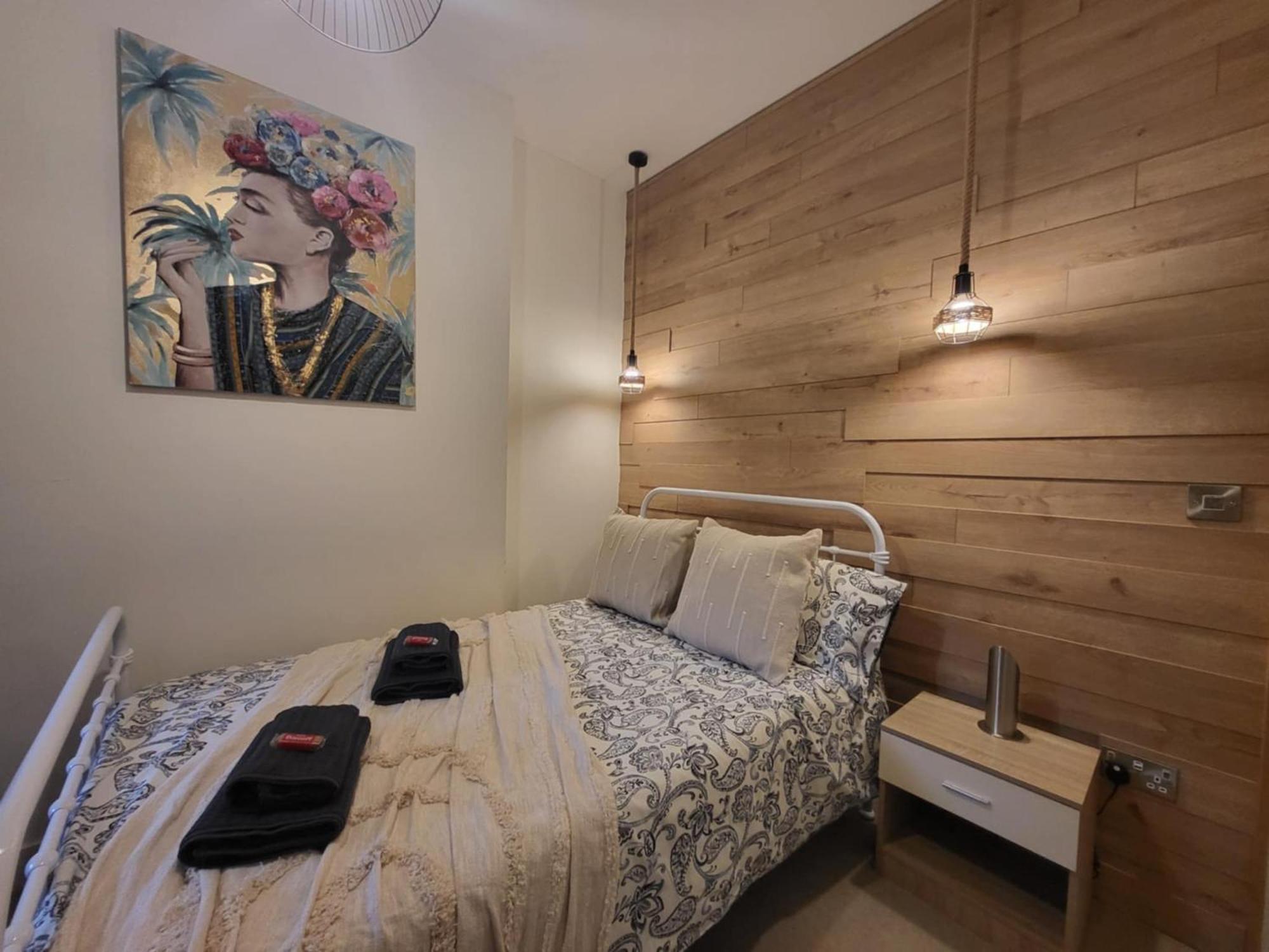 Modern, Stylish One Bedroom With Garden Long Stay Welcome Eastbourne Exterior foto